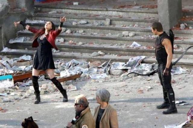 Illustration de l'article : 24 amazing photos taken on set of some hit movies