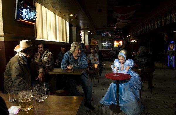 Illustration de l'article : If you had been one of these 9 Disney princesses, what would your life have been like after the fairy tale?