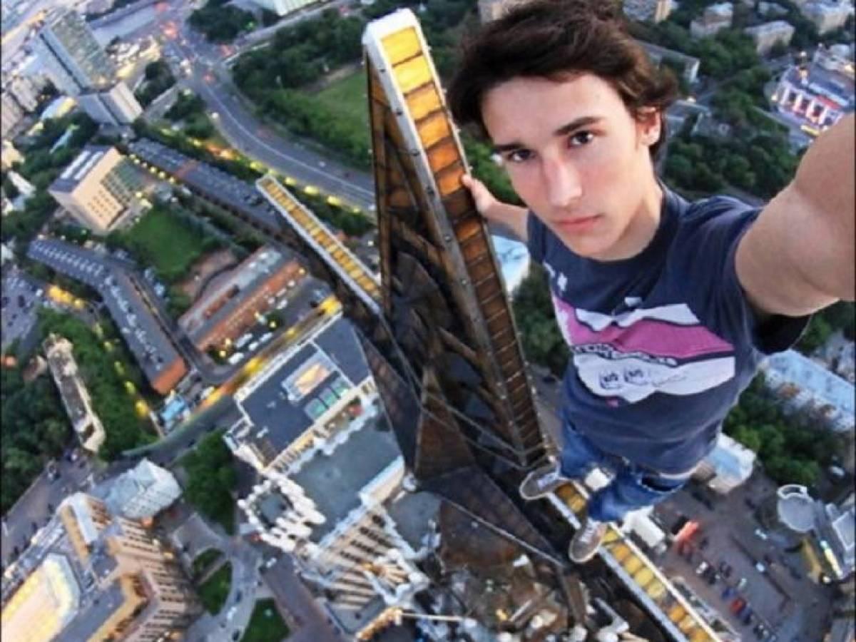 Illustration de l'article : 15 most incredible selfies in history!