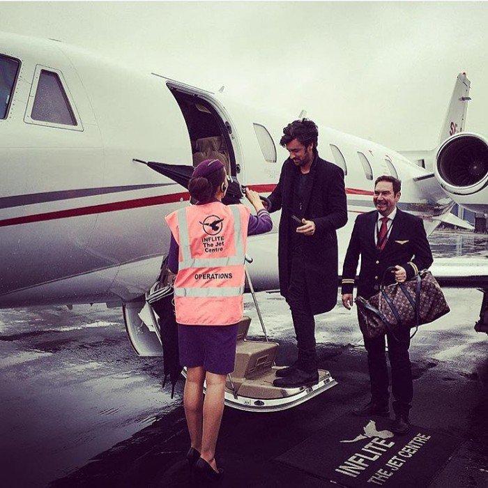 Illustration de l'article : 18 photos of parents who show off their fortune on social networks! Which ones are the most shocking?