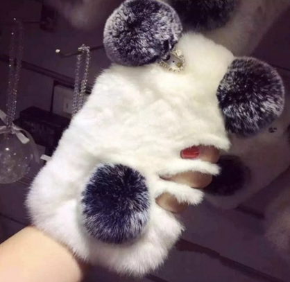 Illustration de l'article : 20 phone cases that may be a little too unique!