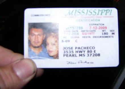 Illustration de l'article : 18 of the most bizarre and surprising ID cards