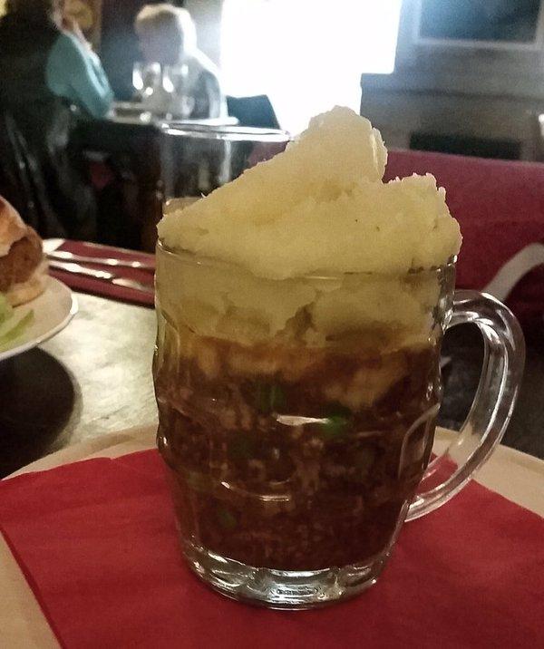 Illustration de l'article : 16 restaurants that took their innovative concept a little too far!