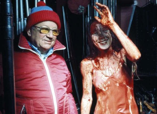 Illustration de l'article : Of these 20 movie photos seen from another angle, which one is the most surprising?