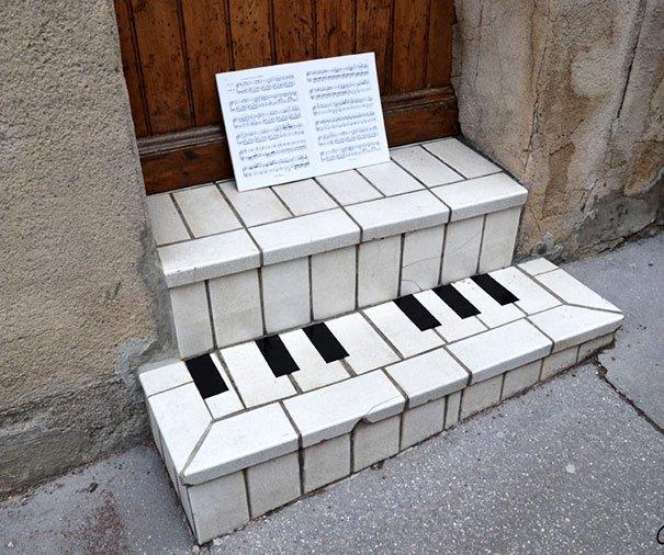 Illustration de l'article : 21 hijacks that make our cities more entertaining!