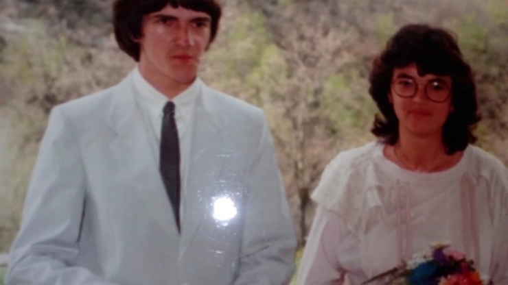 Illustration de l'article : This woman has spent ,000 to achieve the perfect look... What do you think, after seeing her before pictures?