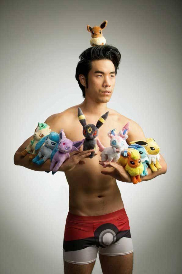 Illustration de l'article : The 24 weirdest Pokémon fans in photos!