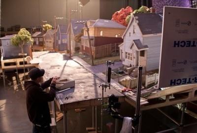 Illustration de l'article : 24 famous movie scenes that were filmed using realistic miniature models!