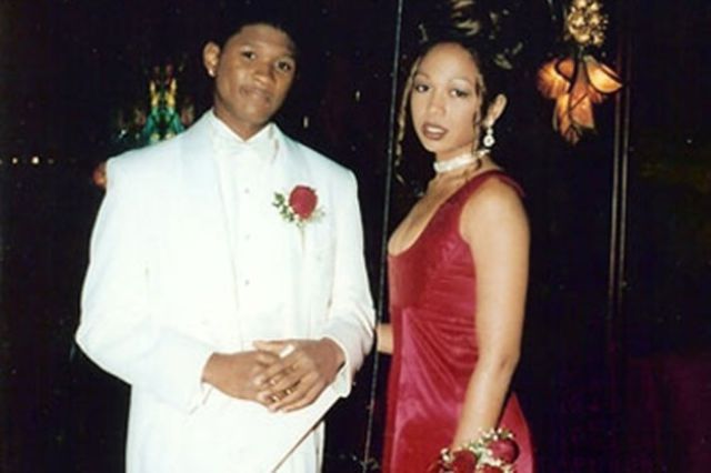 Illustration de l'article : 14 photos of American celebrities at their prom before they became famous