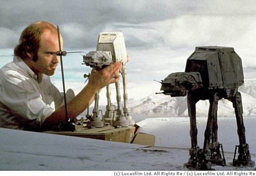 Illustration de l'article : 32 historic photos of movie scenes you've never seen before!