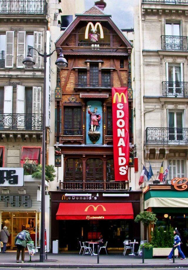 Illustration de l'article : The 20 most beautiful McDonald’s in the world!