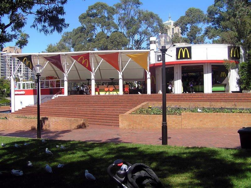 Illustration de l'article : The 20 most beautiful McDonald’s in the world!