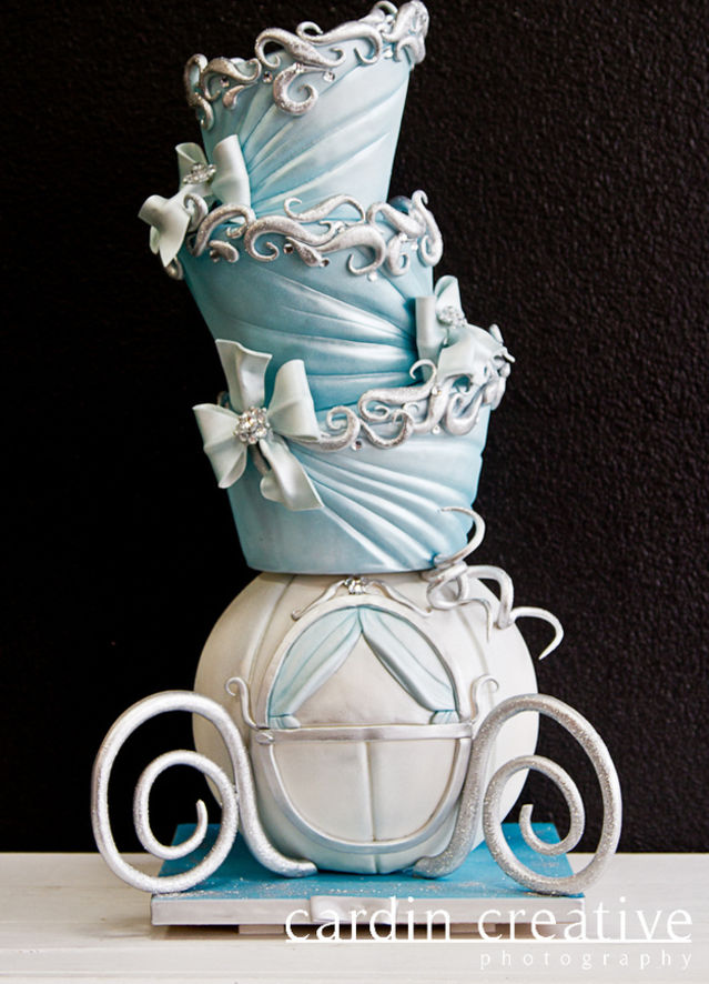 Illustration de l'article : 20 wedding cakes for anyone who loves Disney