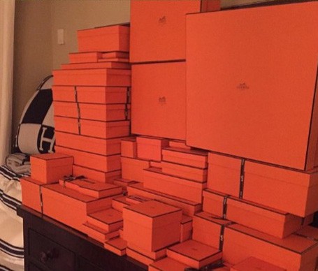 Illustration de l'article : Among these 29 pictures of rich kids posting their fortunes on Instagram, which is the worst?