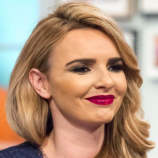 Illustration de l'article : 16 photos of people who have abused makeup!