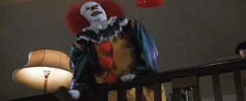 Illustration de l'article : 13 completely absurd things that heroes in horror films do!