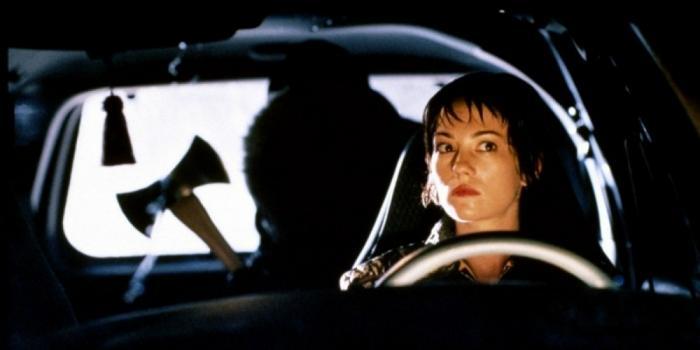 Illustration de l'article : 13 completely absurd things that heroes in horror films do!