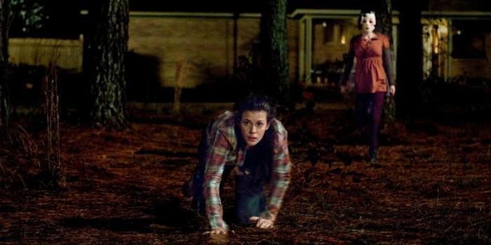 Illustration de l'article : 13 completely absurd things that heroes in horror films do!