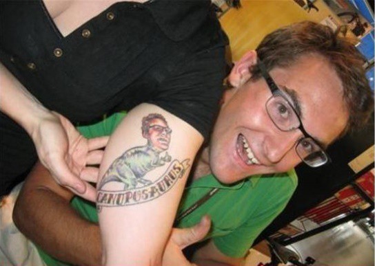 Illustration de l'article : Top 37 portrait tattoos that were total fails