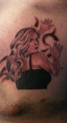 Illustration de l'article : Top 37 portrait tattoos that were total fails