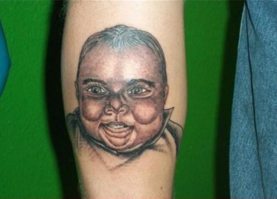 Illustration de l'article : Top 37 portrait tattoos that were total fails
