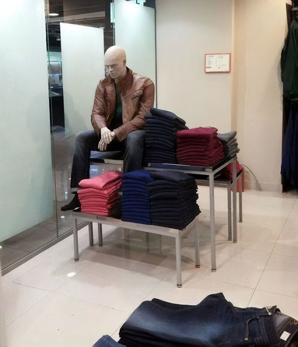 Illustration de l'article : 30 store mannequins that take window dressing to another level