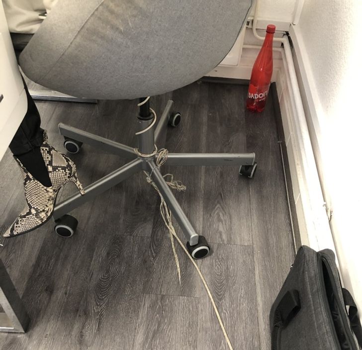 Illustration de l'article : 19 tech employees who almost pulled their hair out at work