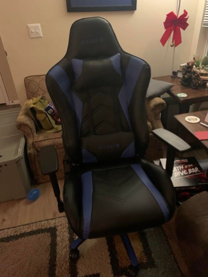 Illustration de l'article : 20 photos of valuable objects recovered from dumpsters