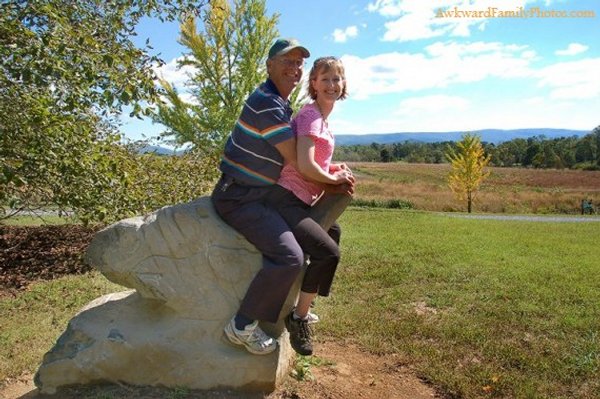 Illustration de l'article : 40 photos of couples that defy all logic