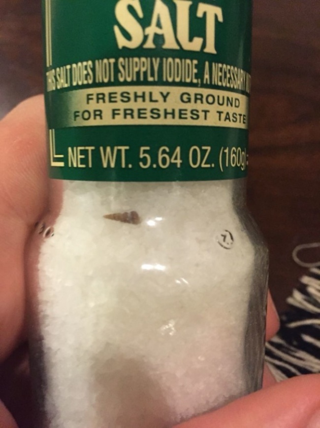 Illustration de l'article : 27 photos where something strange happened with food