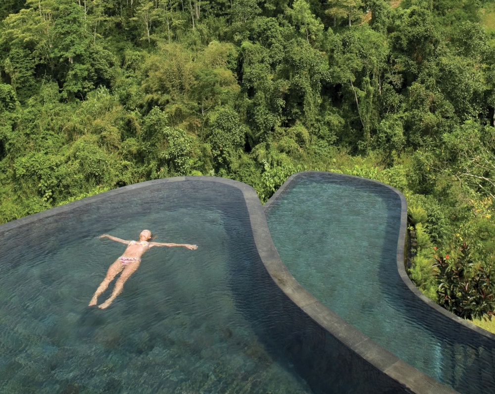 Illustration de l'article : 23 totally insane swimming pools around the world