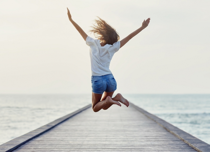 Illustration de l'article : 40 life experiences to get through before you hit 35