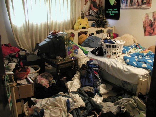 Illustration de l'article : 17 photos of very messy people! Which ones are the worst?