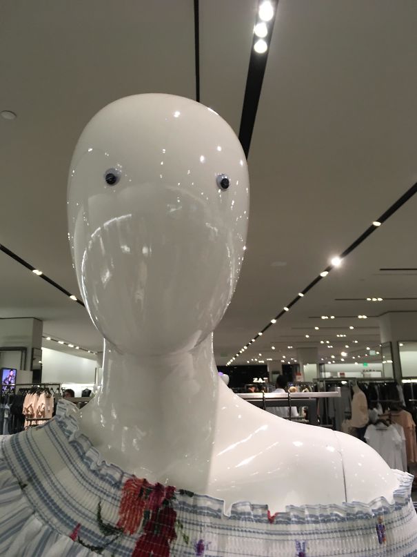 Illustration de l'article : 30 store mannequins that take window dressing to another level