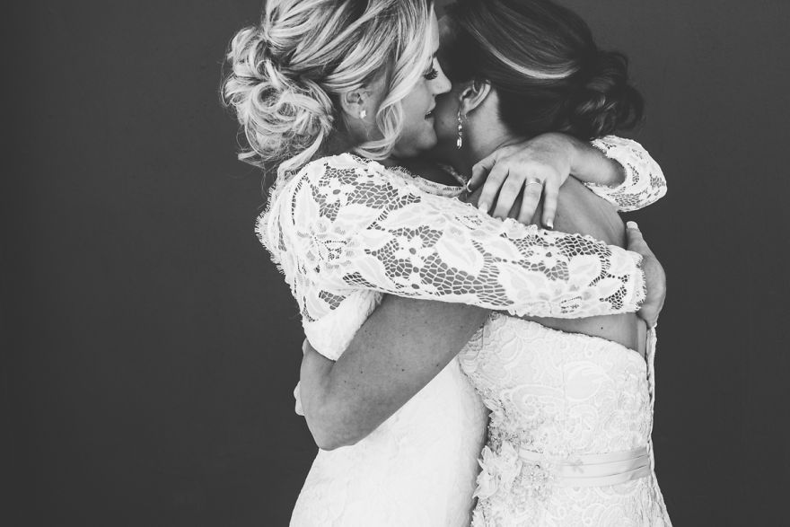 Illustration de l'article : Love has no boundaries, and these 120 gay wedding photos just make you want to love each other!