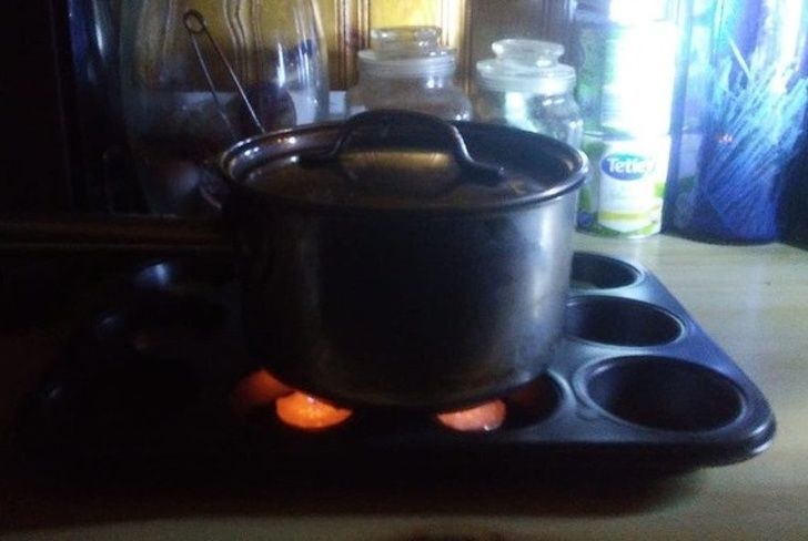 Illustration de l'article : 17 people share their genius life hacks