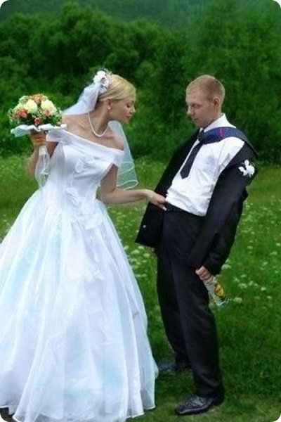 Illustration de l'article : 40 photos of couples that defy all logic