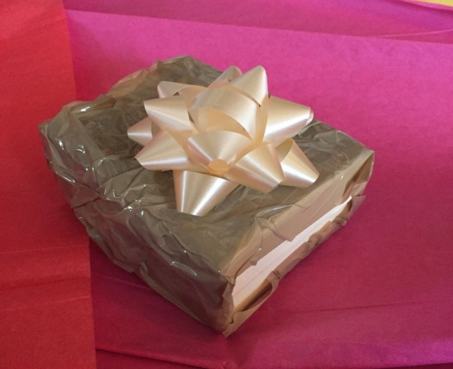 Illustration de l'article : 25 people who received hilariously weird gifts from their close ones
