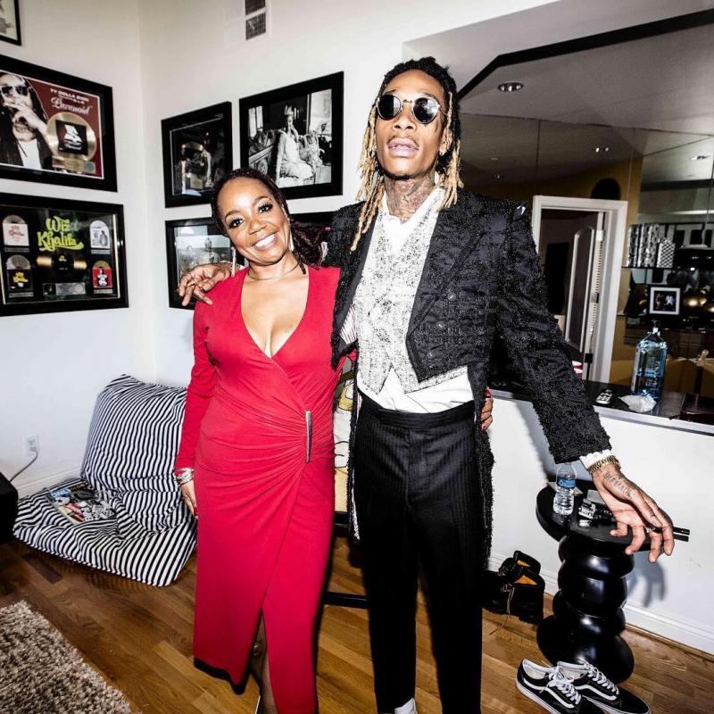 Illustration de l'article : 16 celebrities photographed with their moms! Which ones are the cutest?