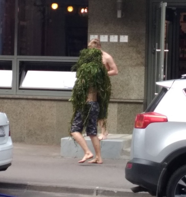 Illustration de l'article : 18 people who stood out from the crowd for a variety of reasons