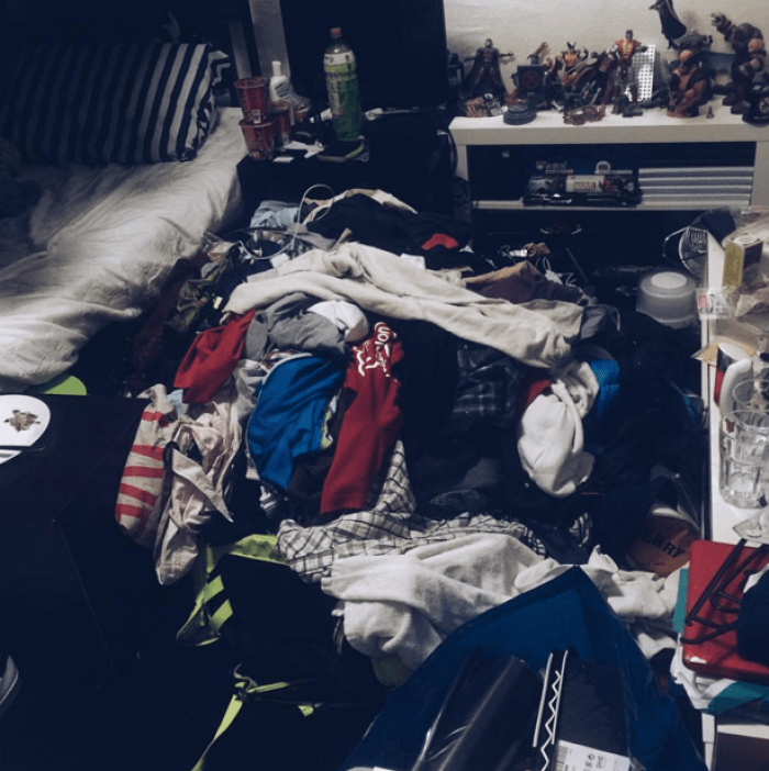 Illustration de l'article : 17 photos of very messy people! Which ones are the worst?
