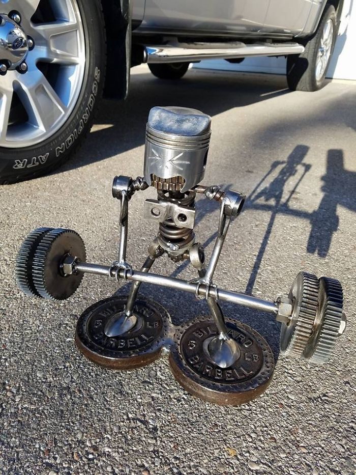 Illustration de l'article : 10 photos by bored employees who decided to liven up their day