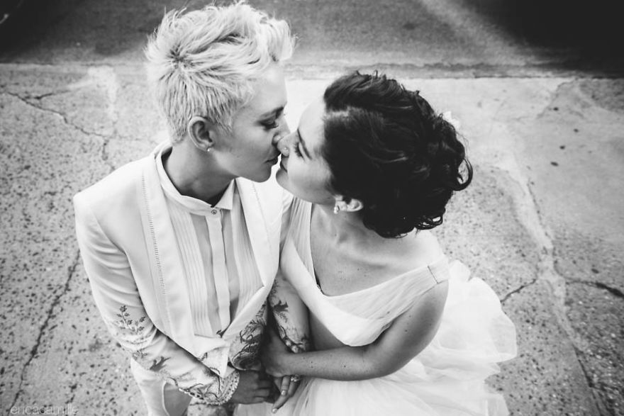 Illustration de l'article : Love has no boundaries, and these 120 gay wedding photos just make you want to love each other!