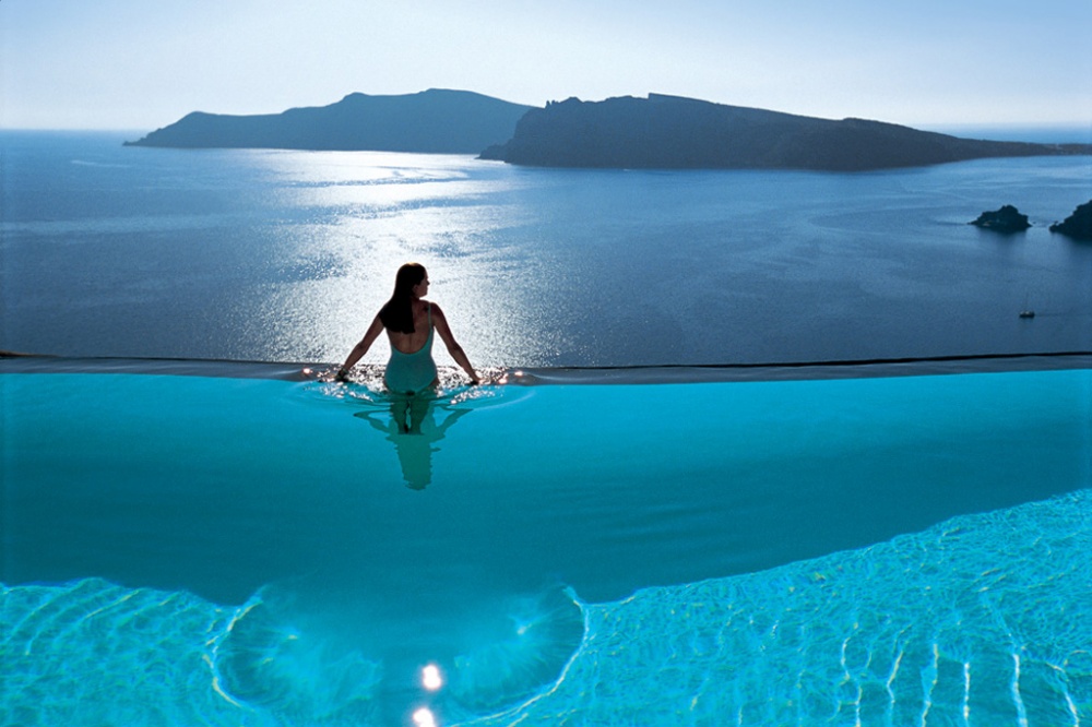 Illustration de l'article : 23 totally insane swimming pools around the world