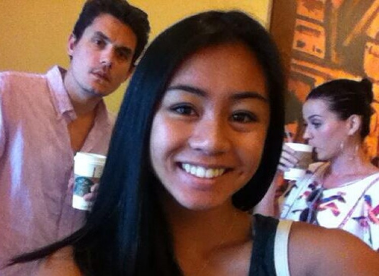 Illustration de l'article : The 21 best celebrity photobombs