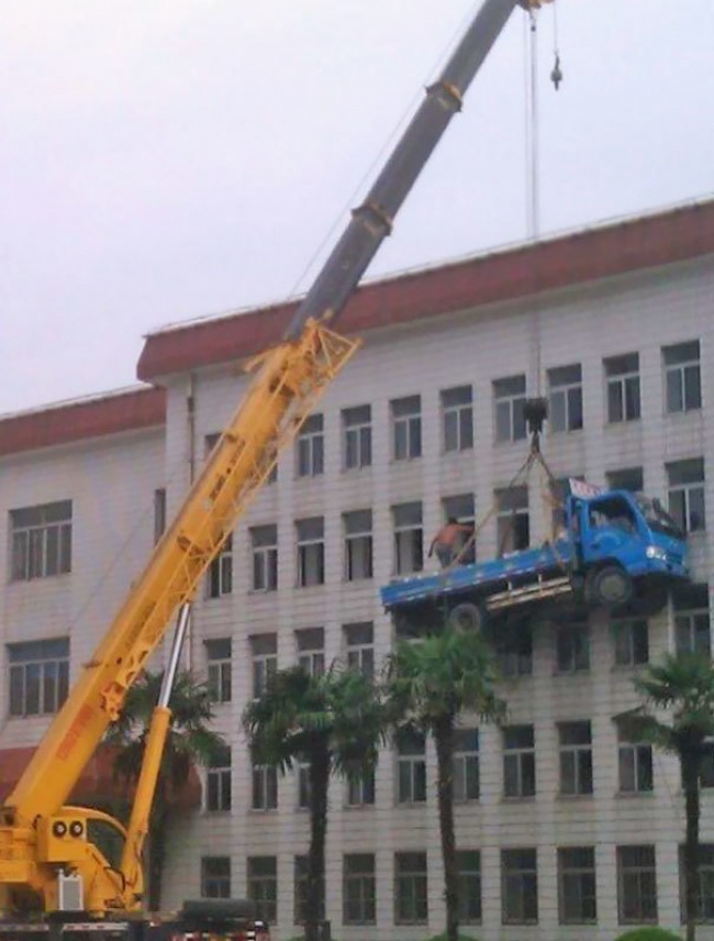 Illustration de l'article : 22 photos that show why women live longer than men