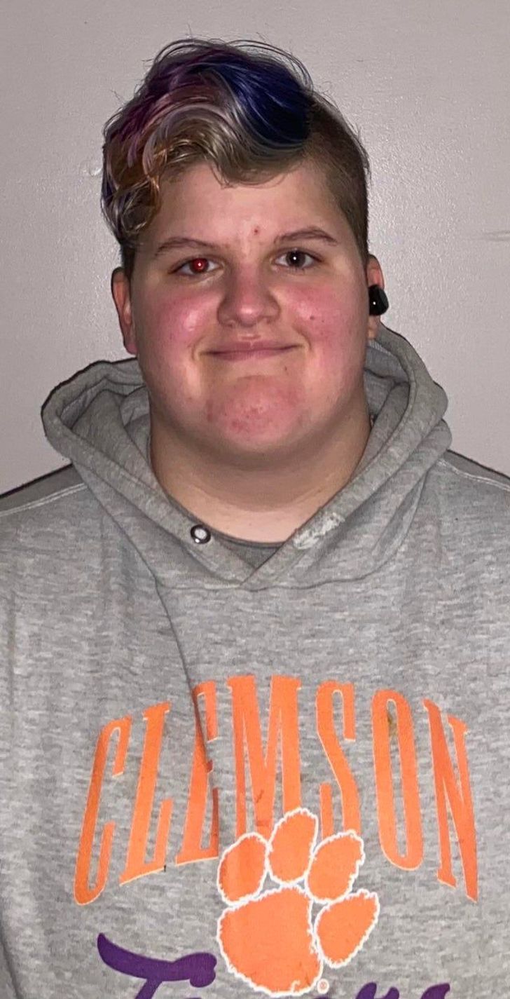 Illustration de l'article : 20 people with striking physical traits