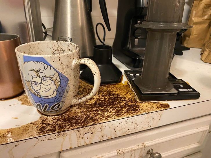 Illustration de l'article : 15 people who had a really bad day and decided to share their misery