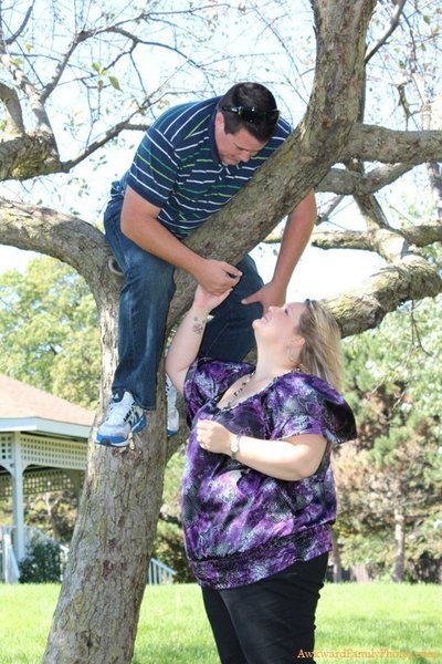 Illustration de l'article : 40 photos of couples that defy all logic
