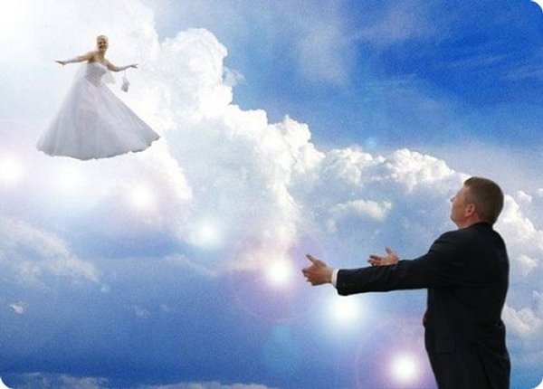 Illustration de l'article : 40 photos of couples that defy all logic